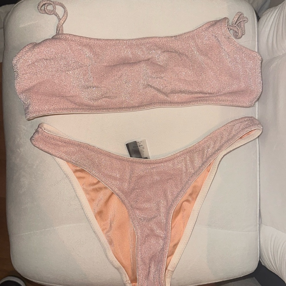 *** WORN ONCE **** Triangl Mica bikini set